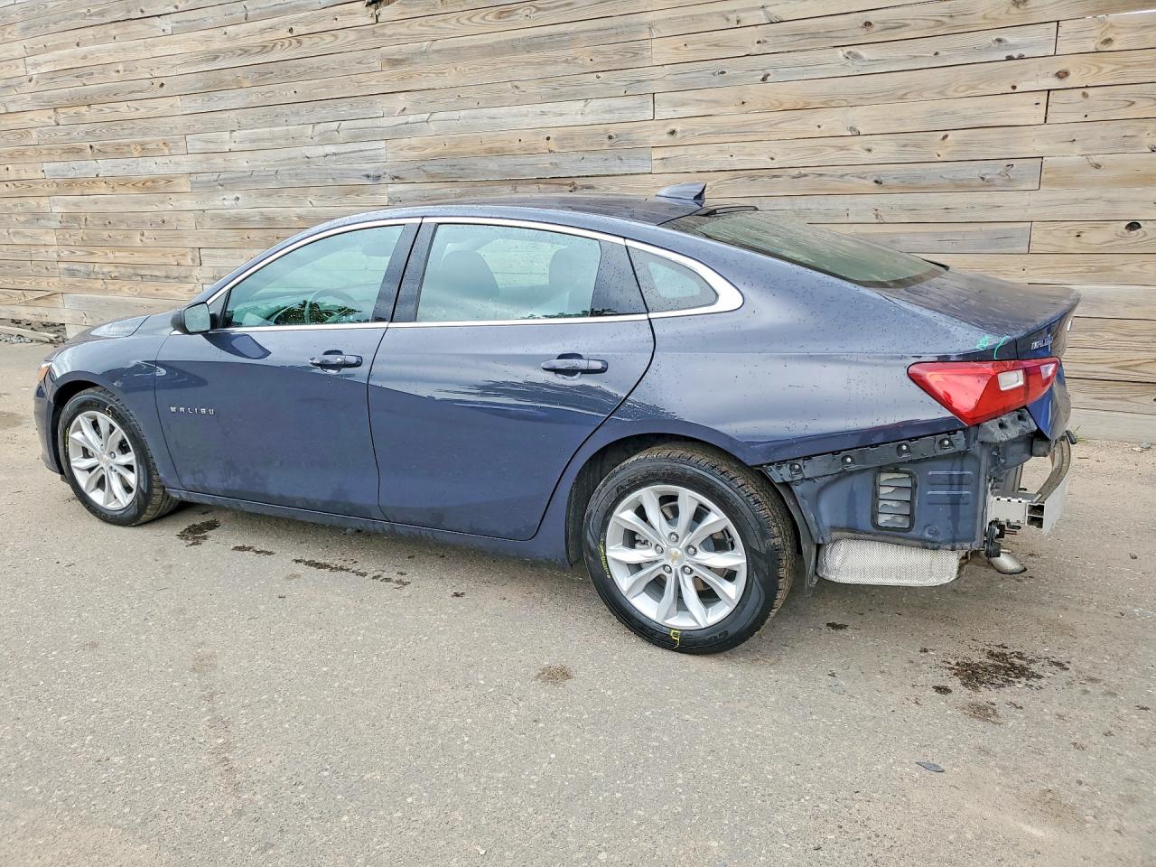 2025 CHEVROLET MALIBU LT — снимка 2