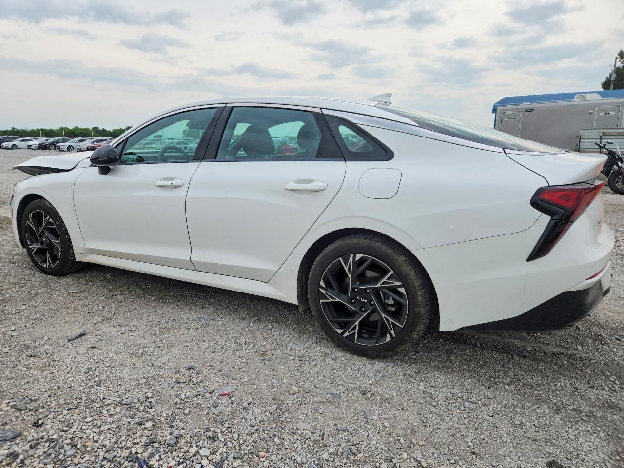 2025 KIA K5 GT LINE — снимка 2