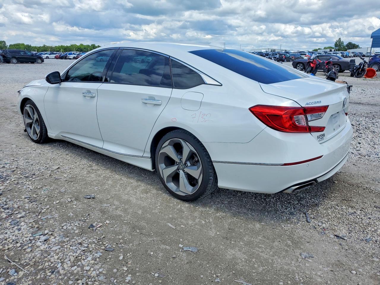 2018 HONDA ACCORD TOURING — снимка 2