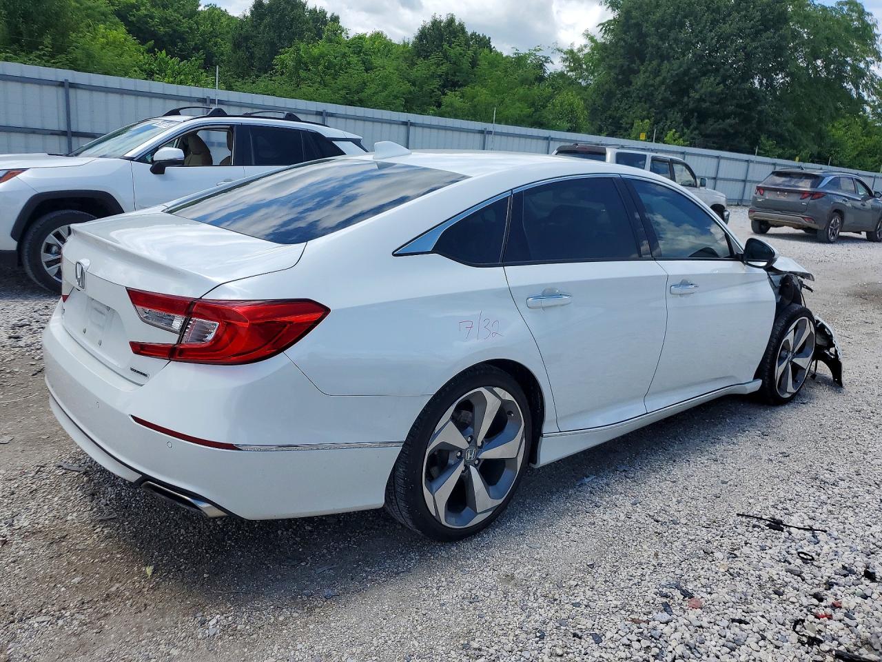 2018 HONDA ACCORD TOURING — снимка 3