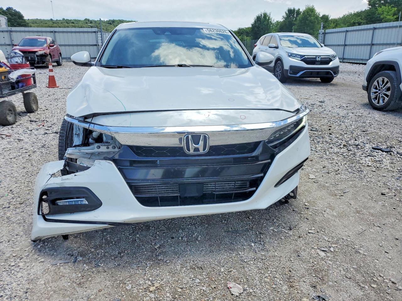 2018 HONDA ACCORD TOURING — снимка 5