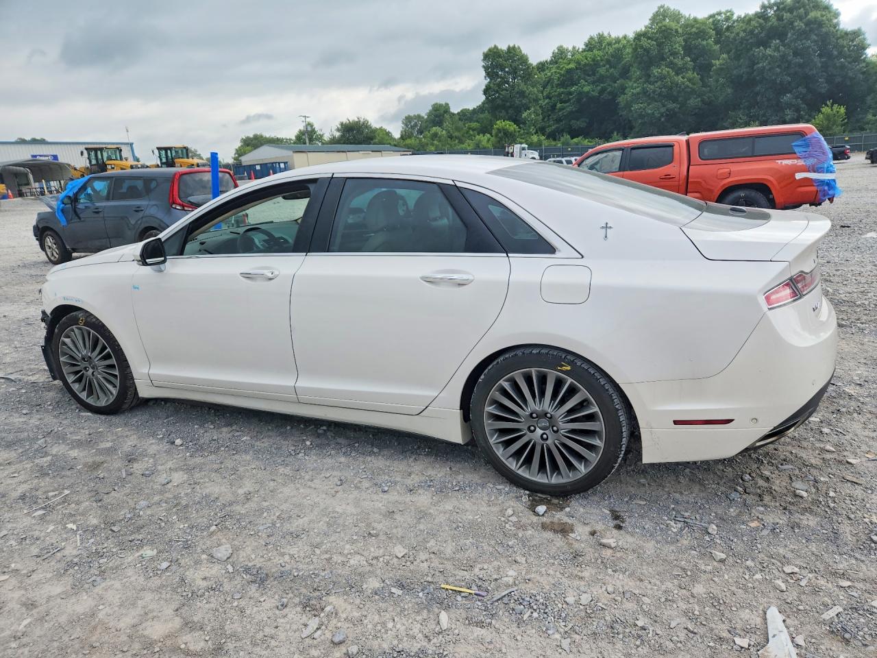2014 LINCOLN MKZ HYBRID — снимка 2