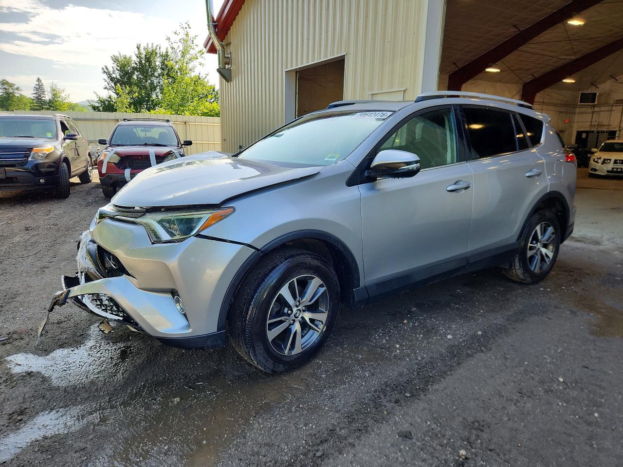 2016 TOYOTA RAV4 XLE