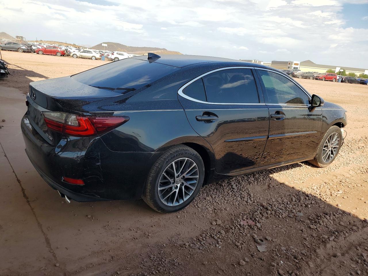 2017 LEXUS ES 350 — снимка 3