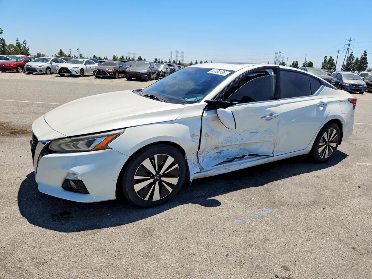 2020 NISSAN ALTIMA SV