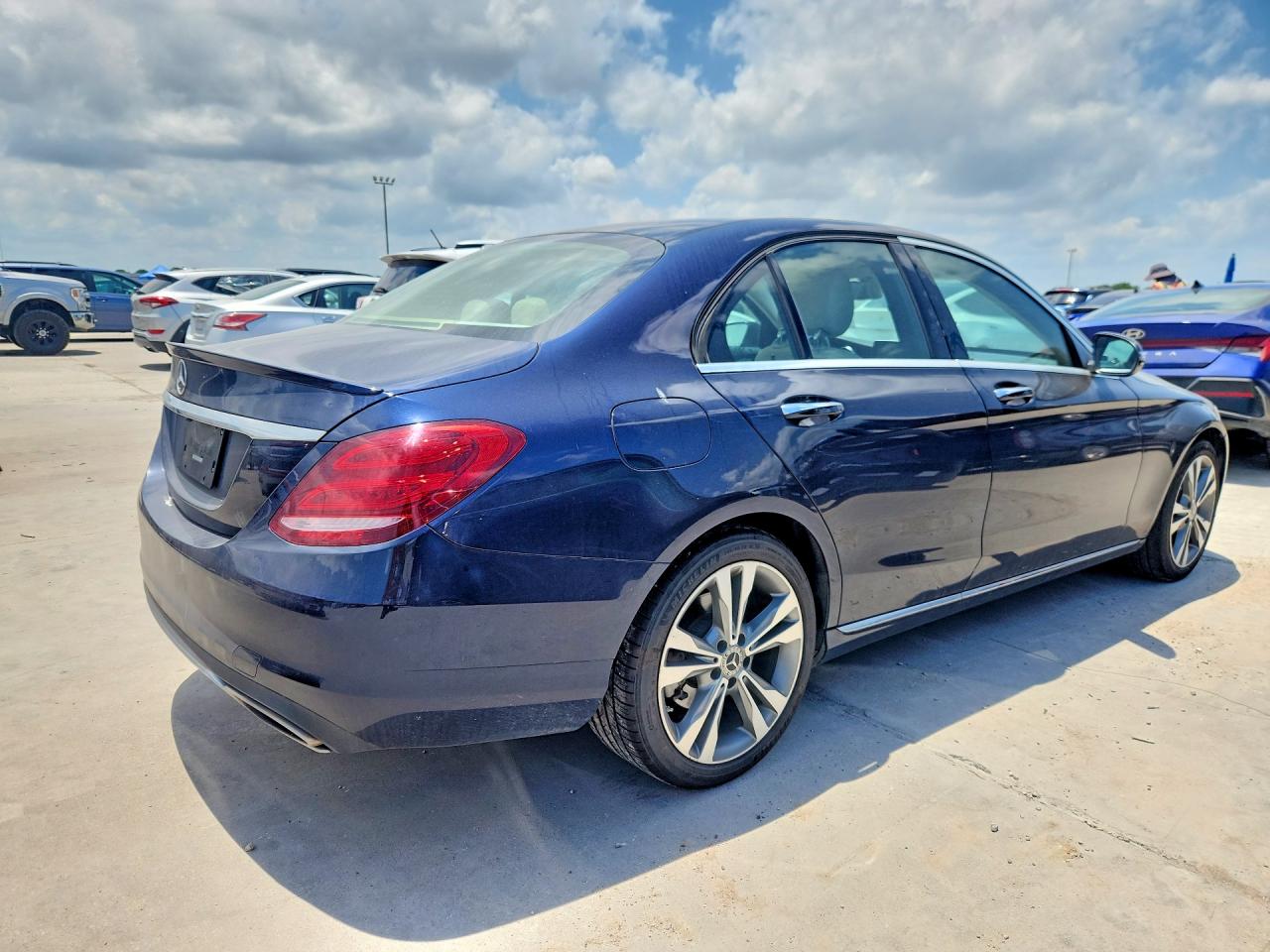 2018 MERCEDES-BENZ C-CLASS C300 — снимка 3