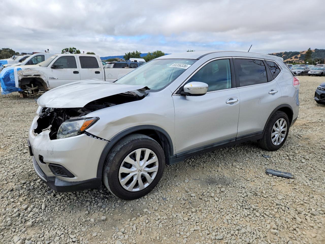 2015 NISSAN ROGUE S