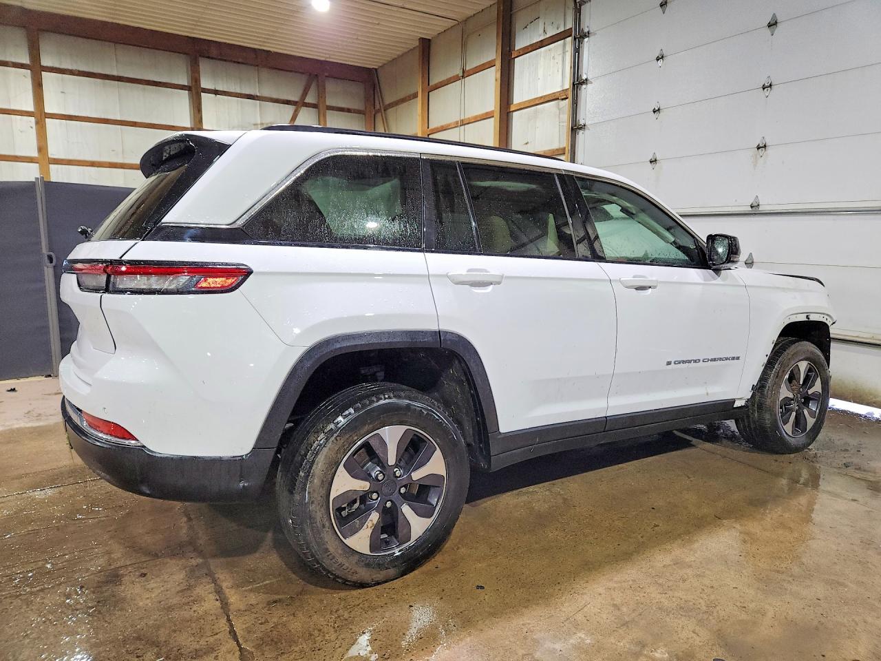 2024 JEEP GRAND CHEROKEE LIMITED 4XE — снимка 3