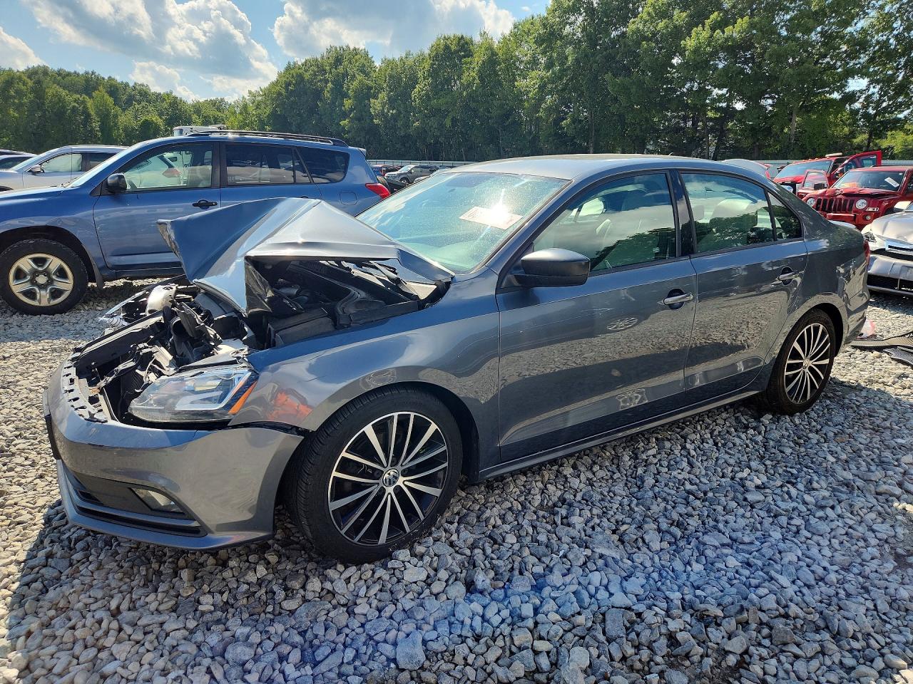 2016 VOLKSWAGEN JETTA SPORT