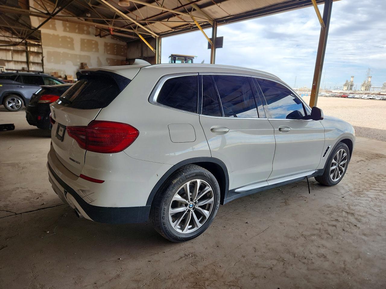 2019 BMW X3 SDRIVE30I — снимка 3