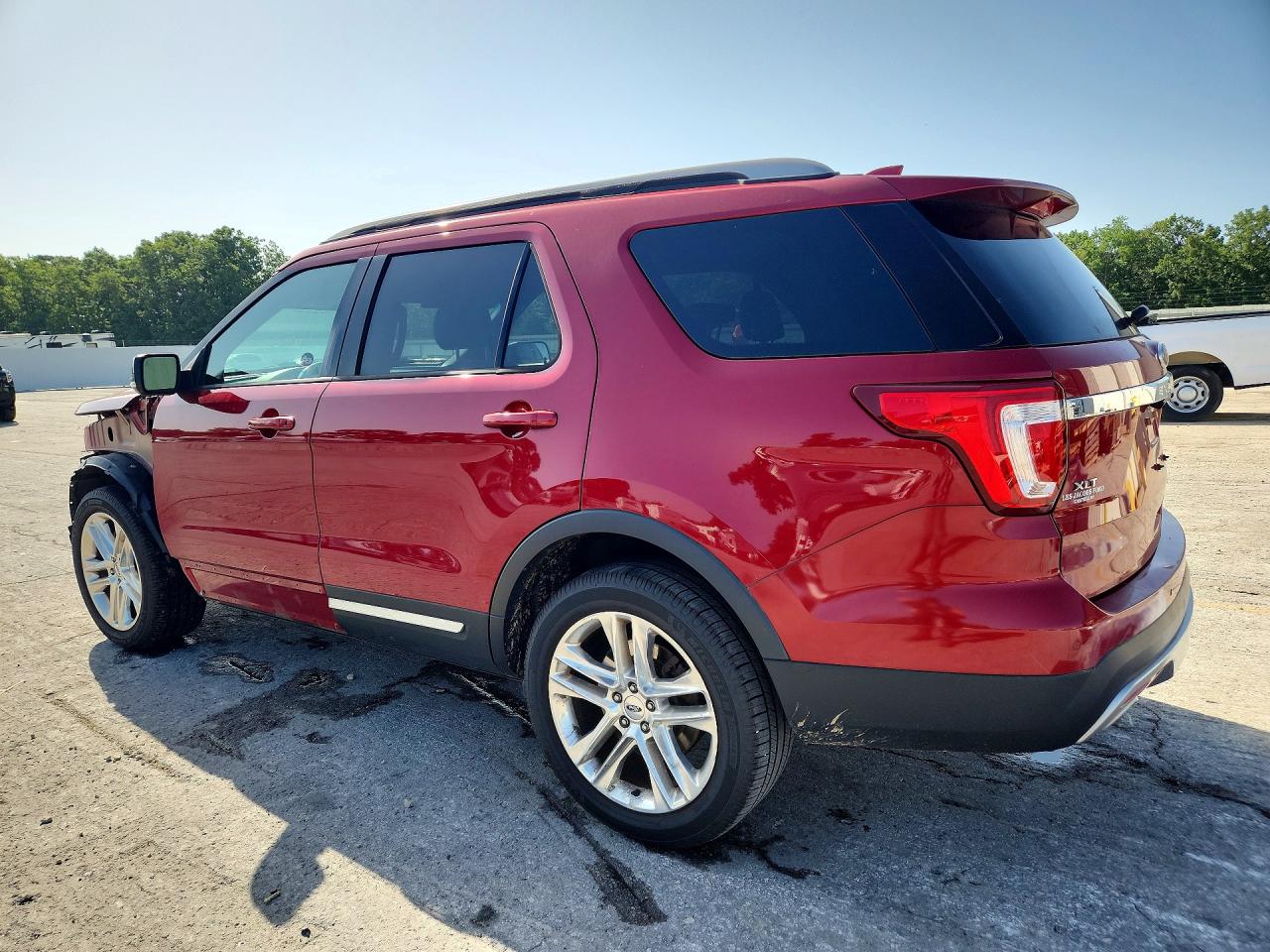 2017 FORD EXPLORER XLT — снимка 2