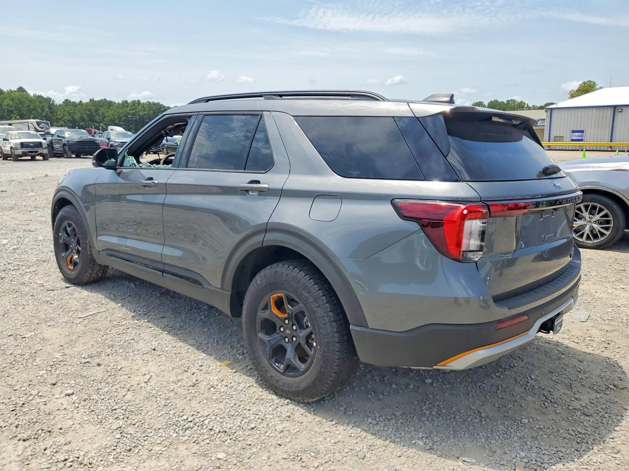 2026 FORD EXPLORER TREMOR — снимка 2