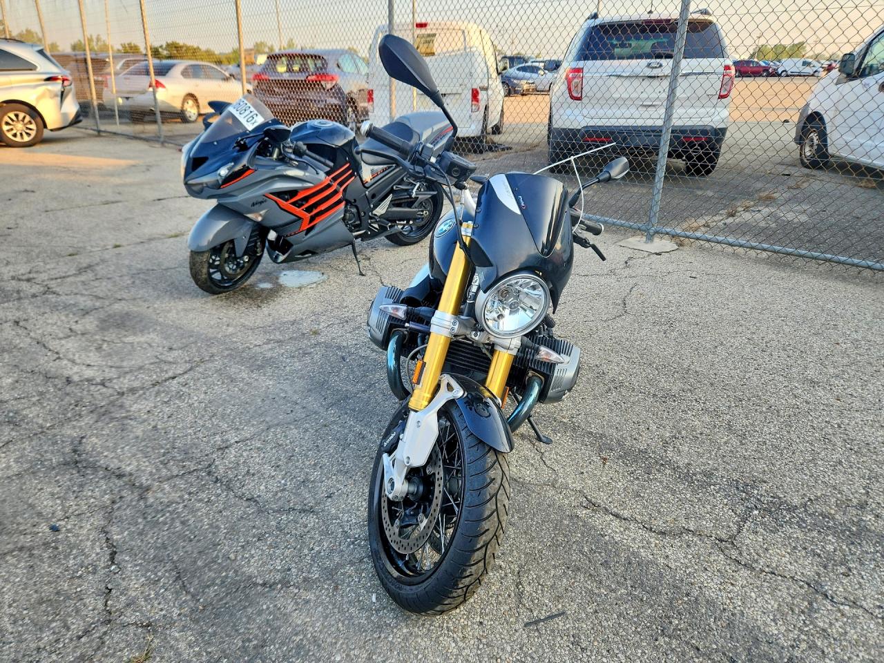 2016 BMW R NINE T — снимка 2