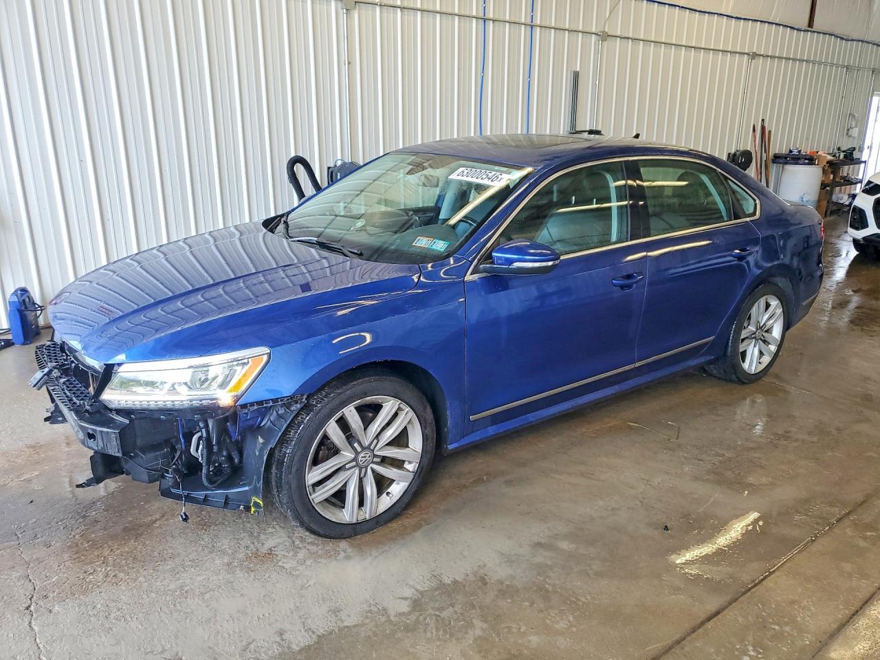 2017 VOLKSWAGEN PASSAT SEL PREMIUM