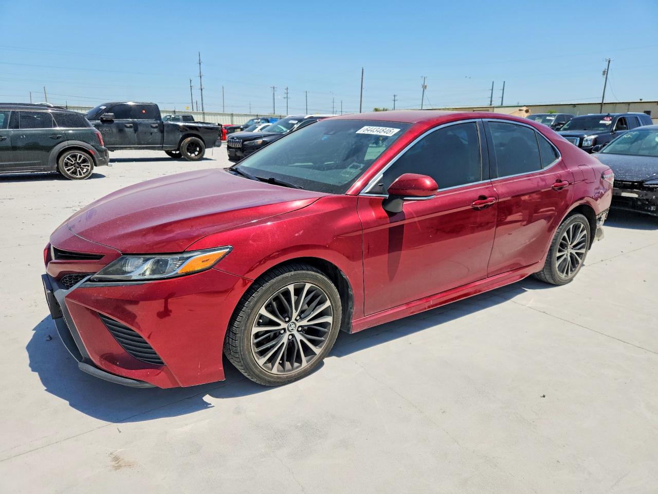 2018 TOYOTA CAMRY SE