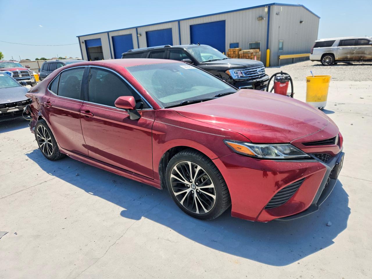 2018 TOYOTA CAMRY SE — снимка 4