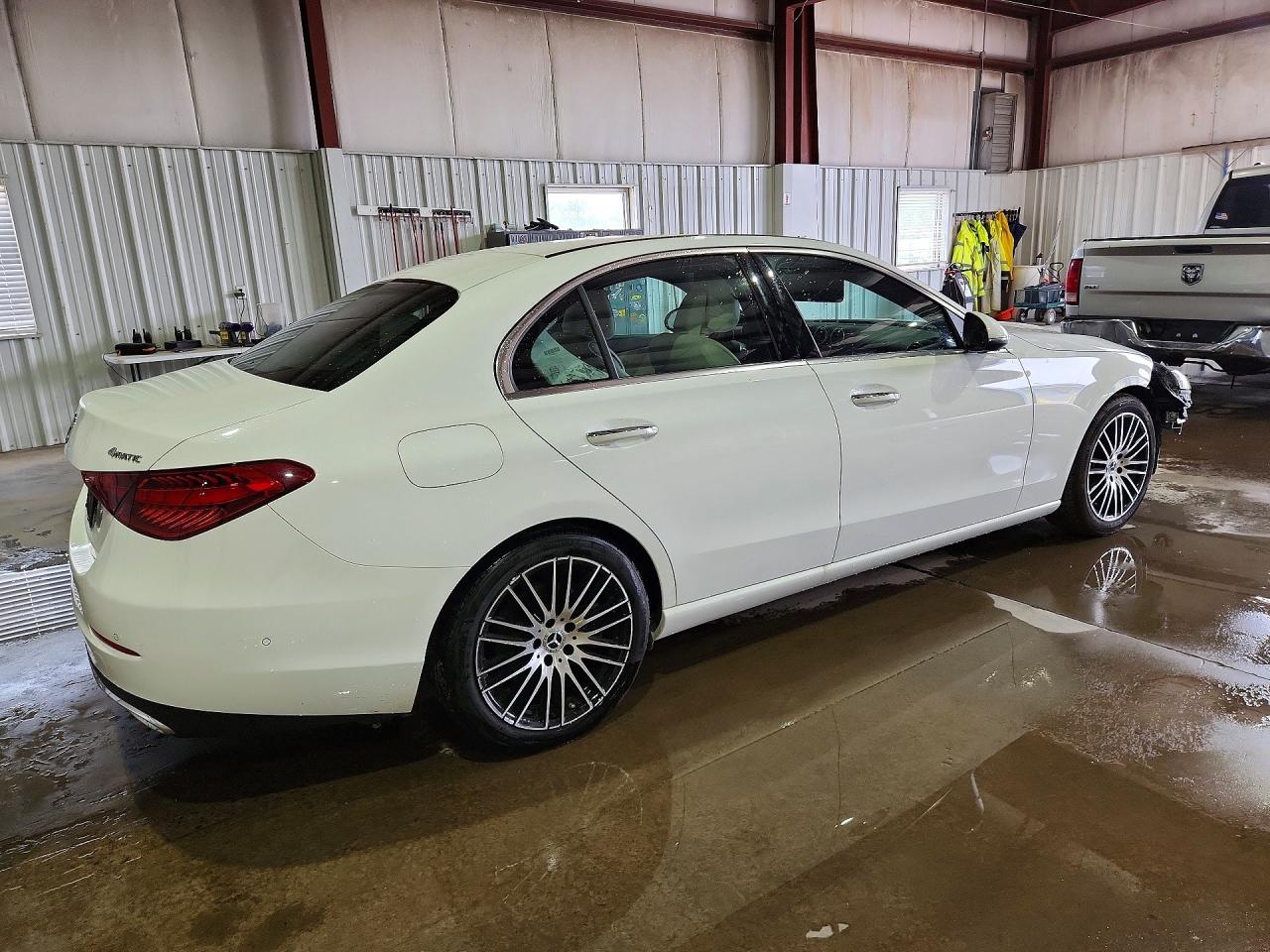 2025 MERCEDES-BENZ C 300 4MATIC — снимка 3