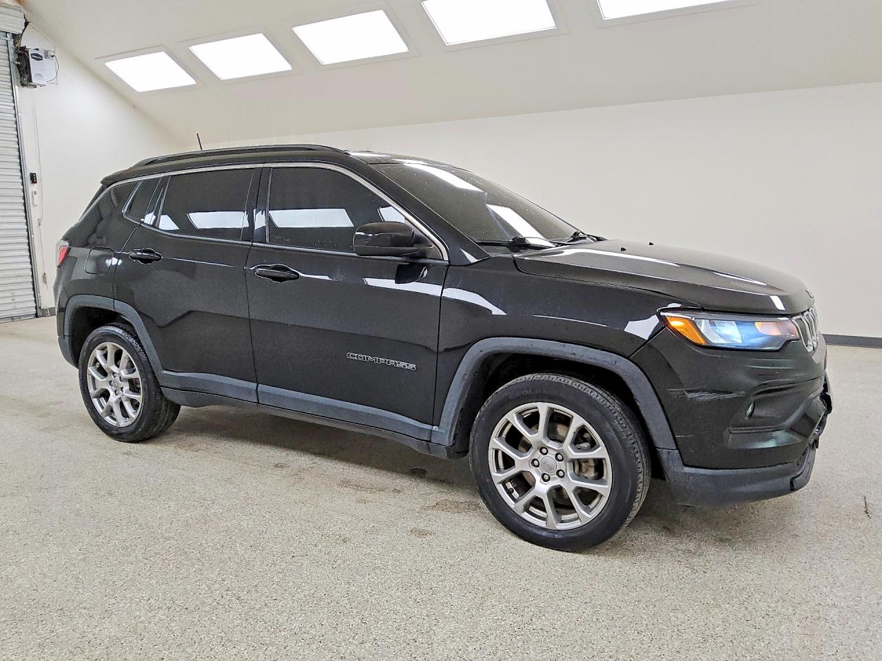 2022 JEEP COMPASS LATITUDE LUX — снимка 4