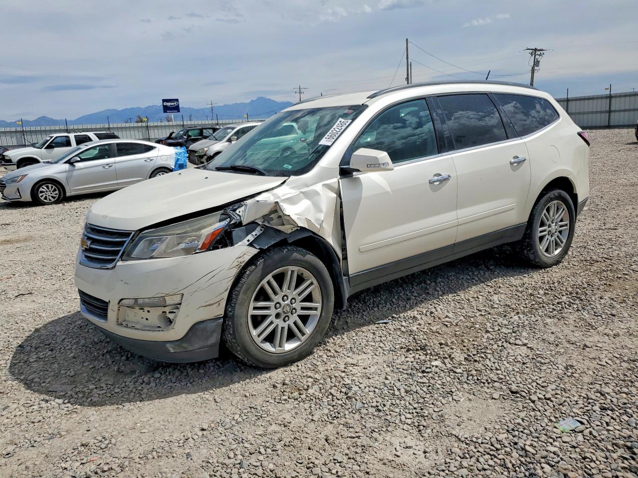 2015 CHEVROLET TRAVERSE LT