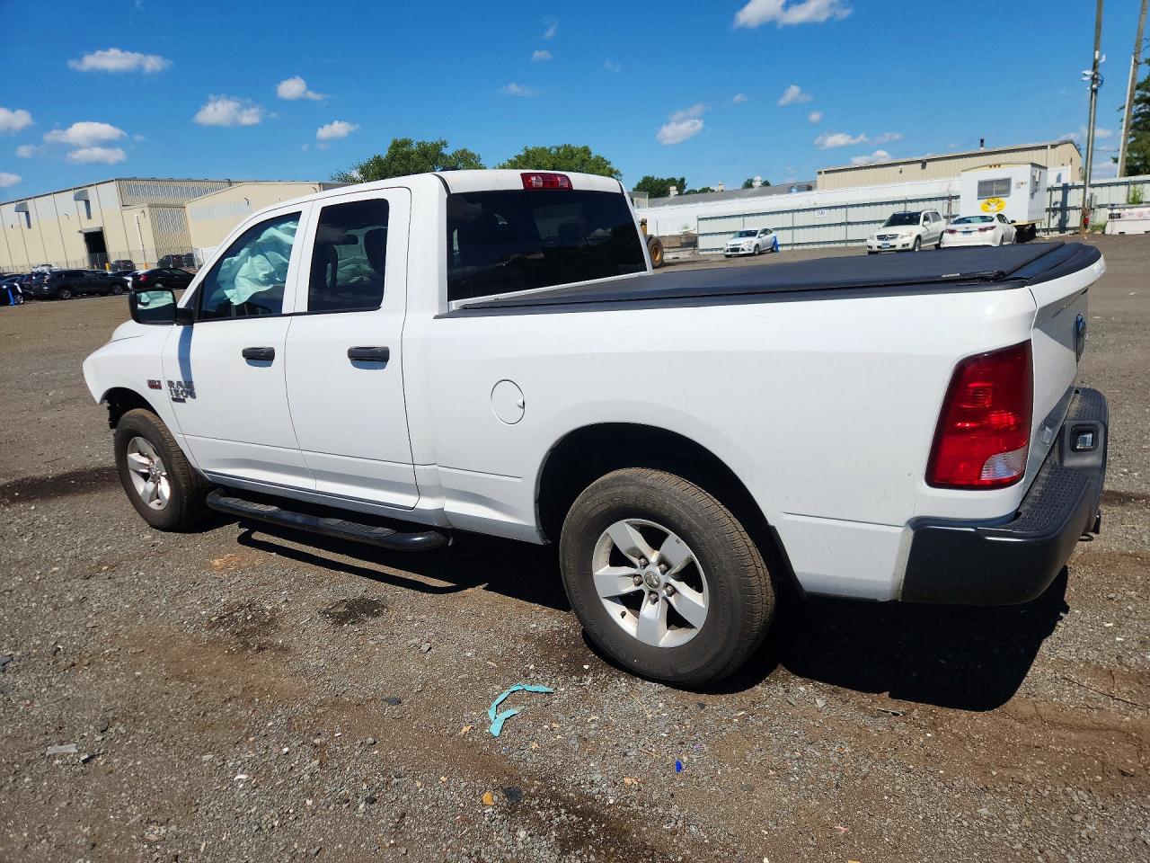 2023 RAM 1500 CLASSIC TRADESMAN — снимка 2