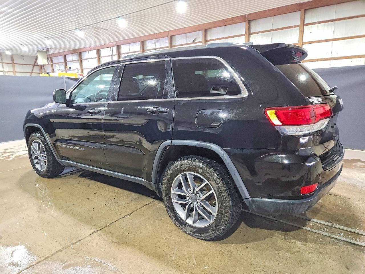 2020 JEEP GRAND CHEROKEE LAREDO — снимка 2