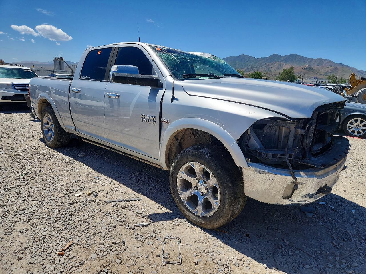 2016 RAM 1500 LARAMIE — снимка 4