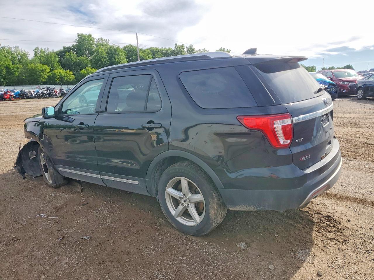 2017 FORD EXPLORER XLT — снимка 2