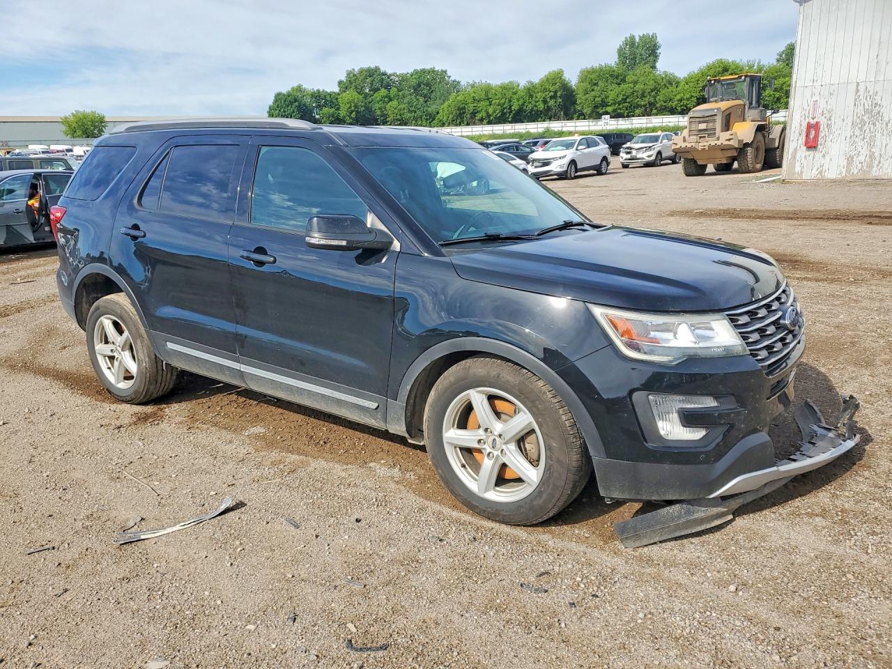 2017 FORD EXPLORER XLT — снимка 4