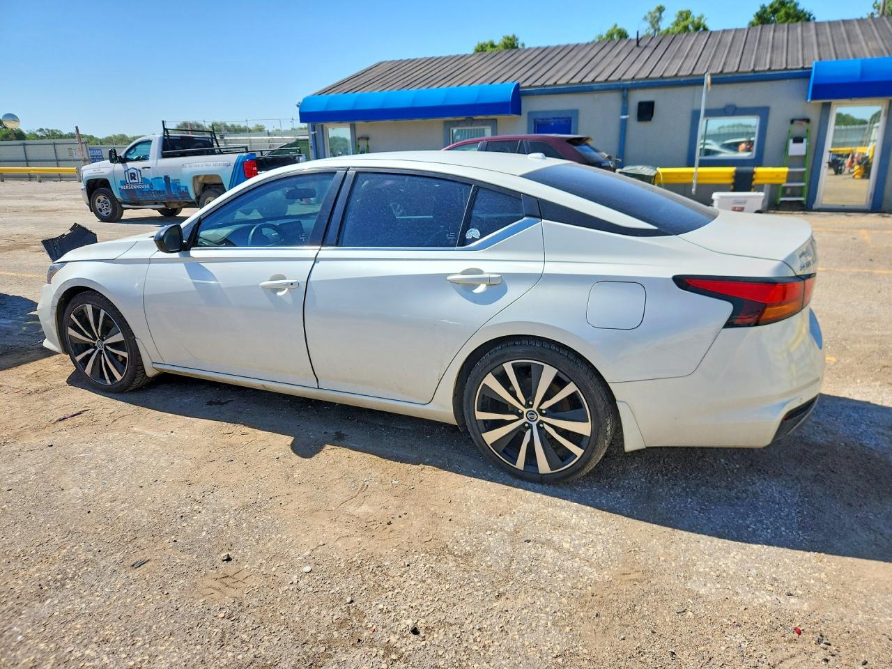 2020 NISSAN ALTIMA SR — снимка 2