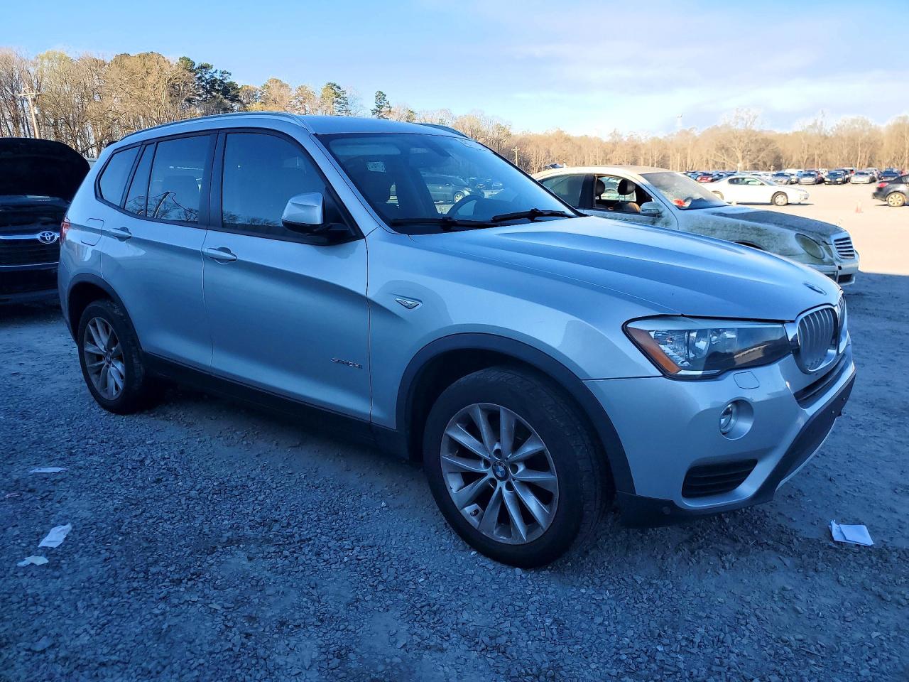 2017 BMW X3 SDRIVE28I — снимка 4
