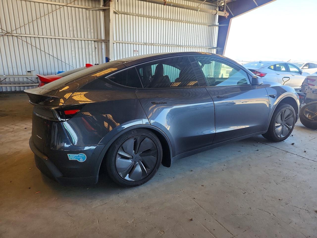 2026 TESLA MODEL Y — снимка 3