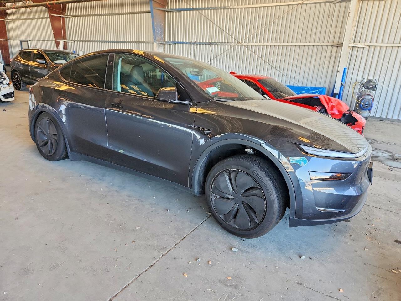 2026 TESLA MODEL Y — снимка 4