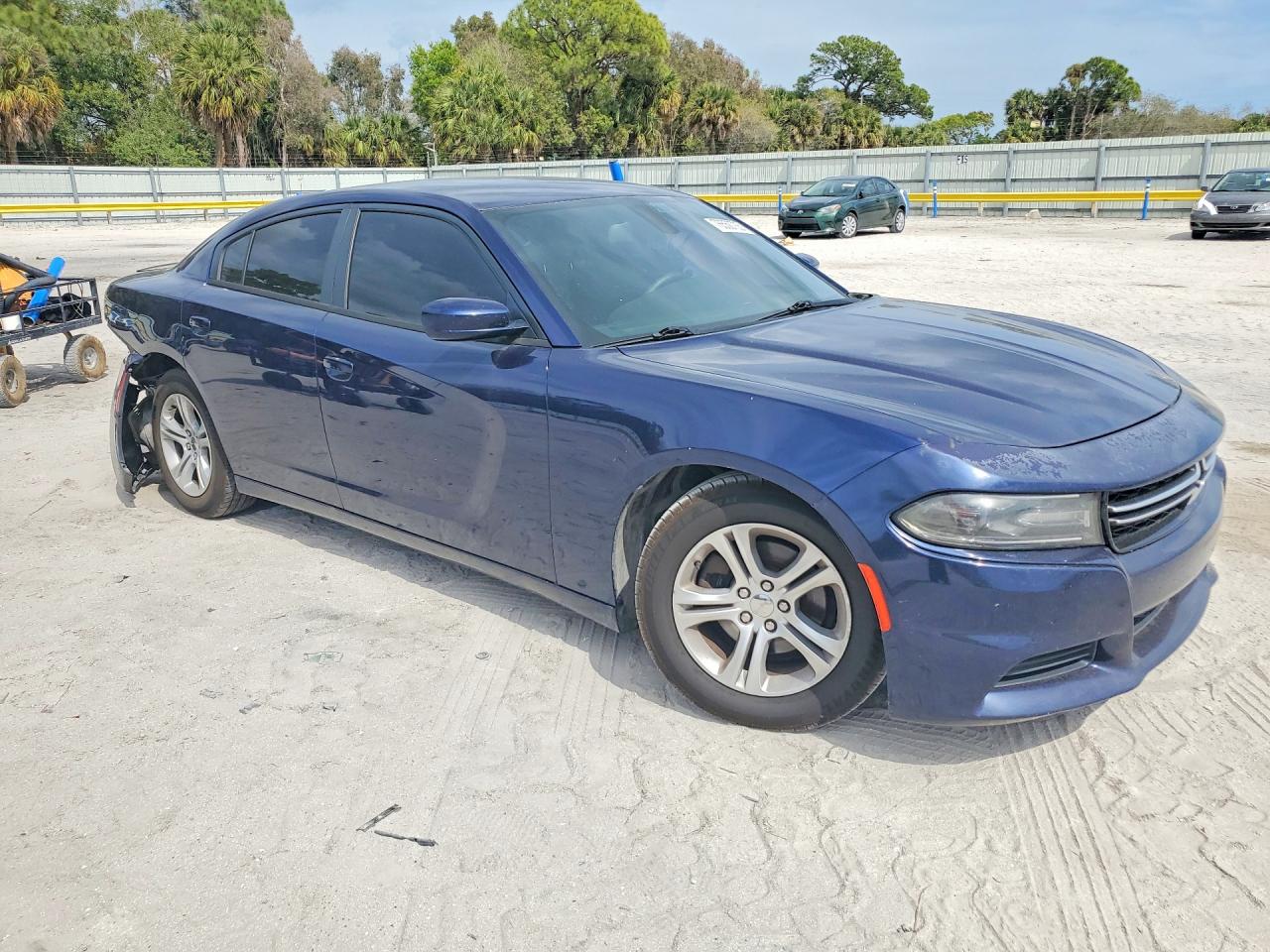 2016 DODGE CHARGER SE — снимка 4