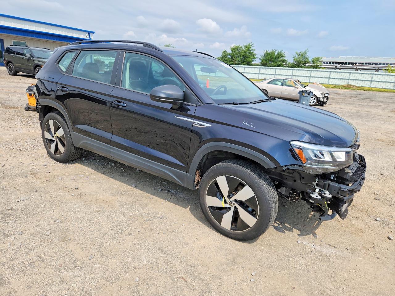 2023 VOLKSWAGEN TAOS S — снимка 4