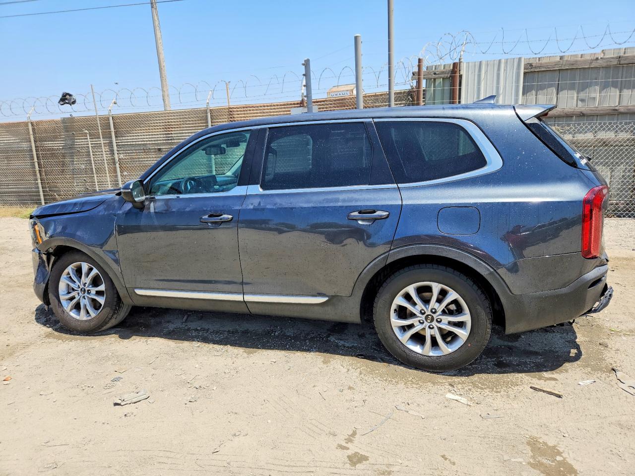 2020 KIA TELLURIDE LX — снимка 2