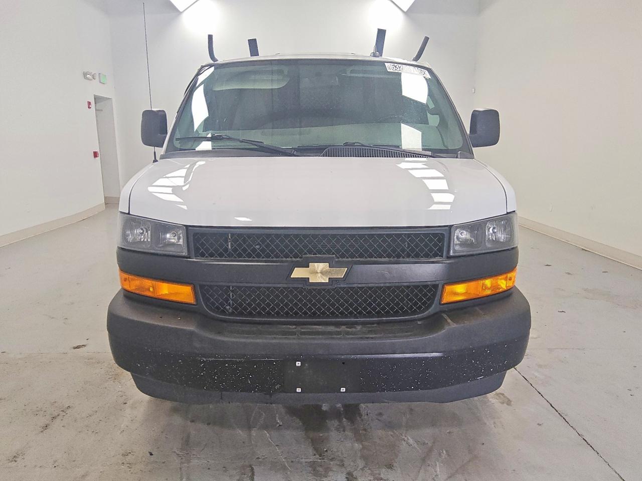 2022 CHEVROLET EXPRESS G2500 — снимка 5