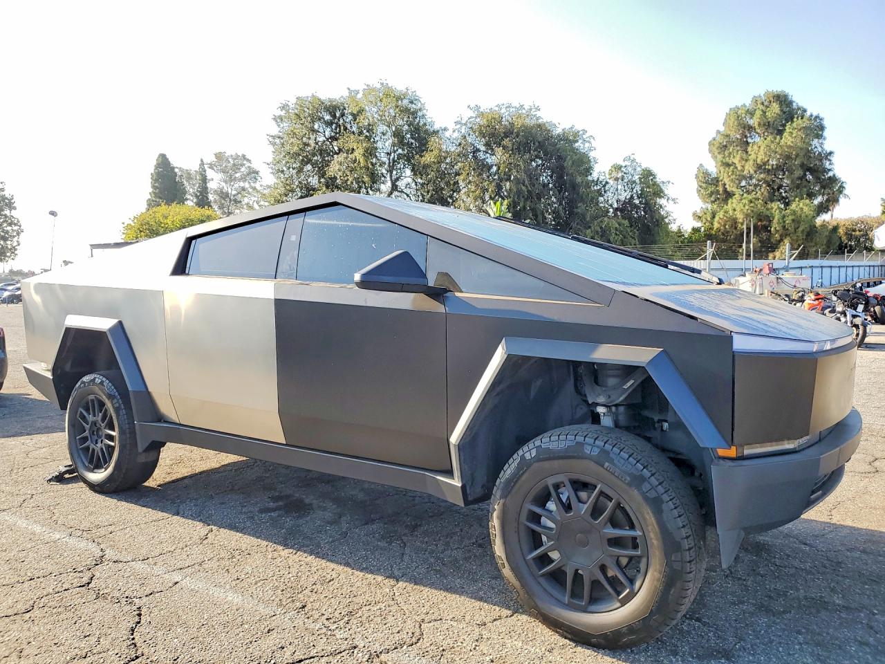 2024 TESLA CYBERTRUCK — снимка 4