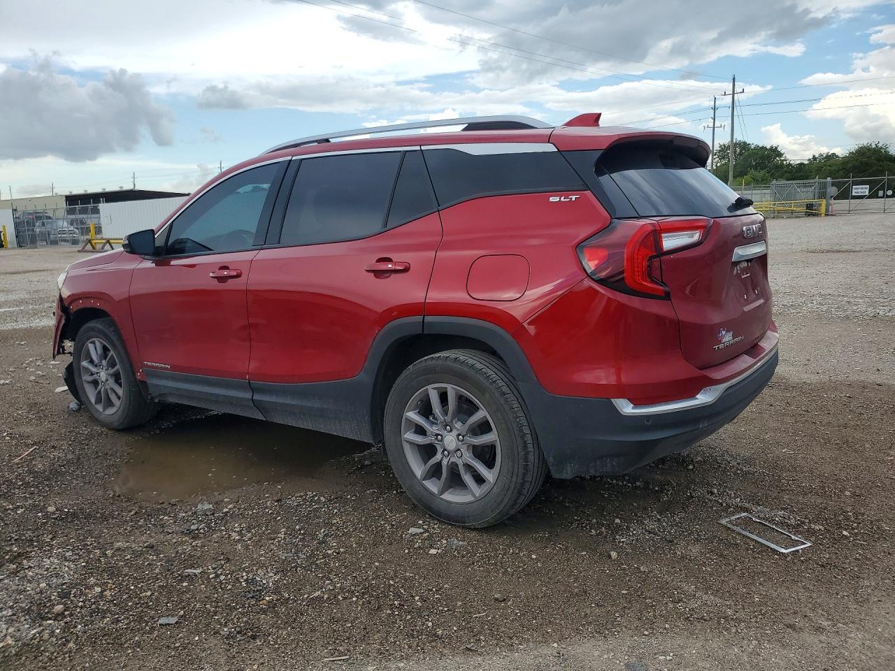 2023 GMC TERRAIN SLT — снимка 2