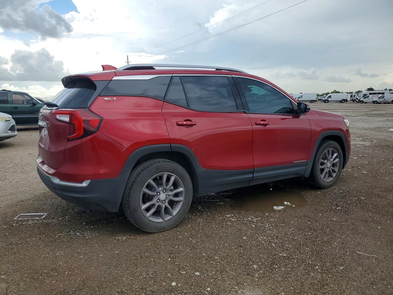 2023 GMC TERRAIN SLT — снимка 3
