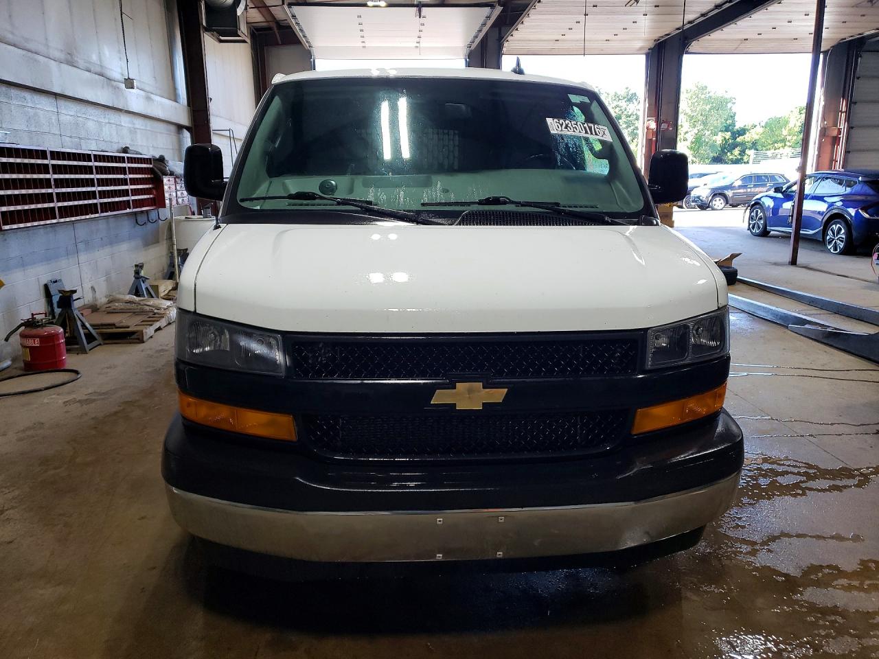 2021 CHEVROLET EXPRESS G2500 — снимка 5