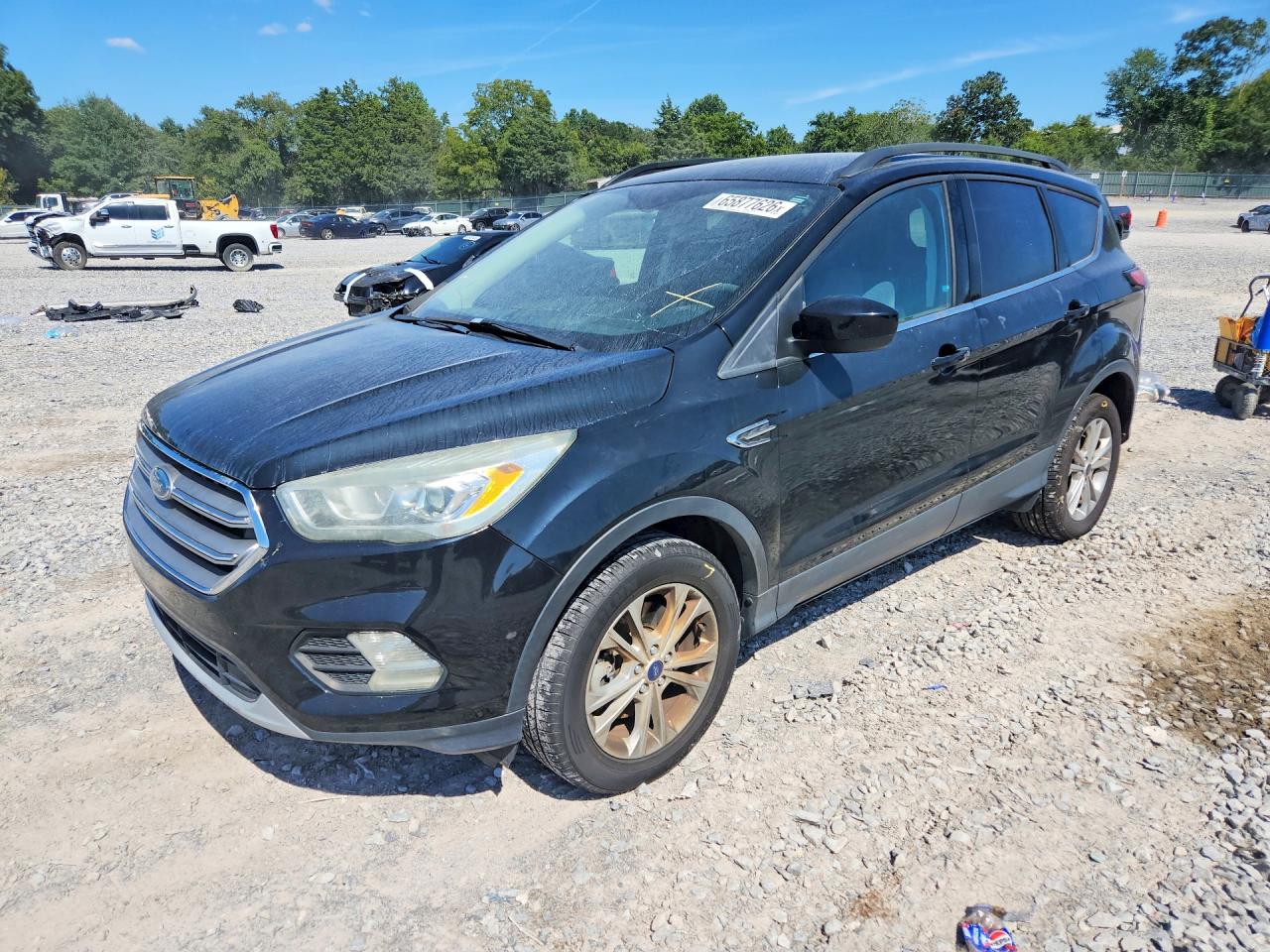 2017 FORD ESCAPE SE