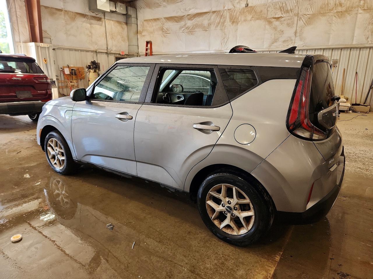 2025 KIA SOUL LX — снимка 2