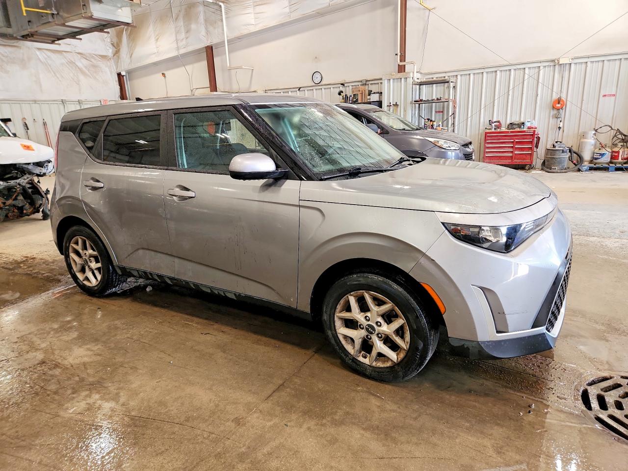 2025 KIA SOUL LX — снимка 4