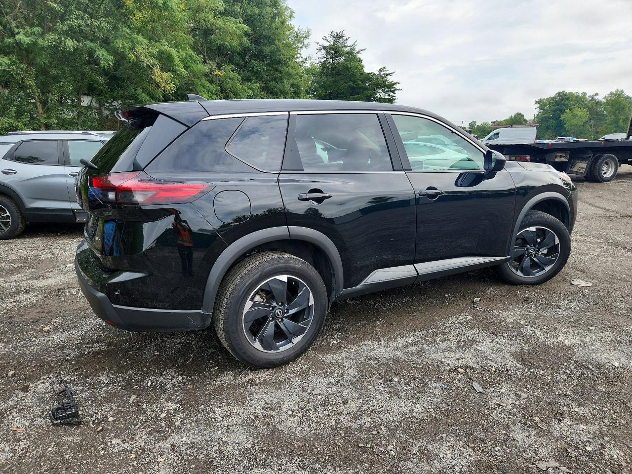 2025 NISSAN ROGUE SV — снимка 3