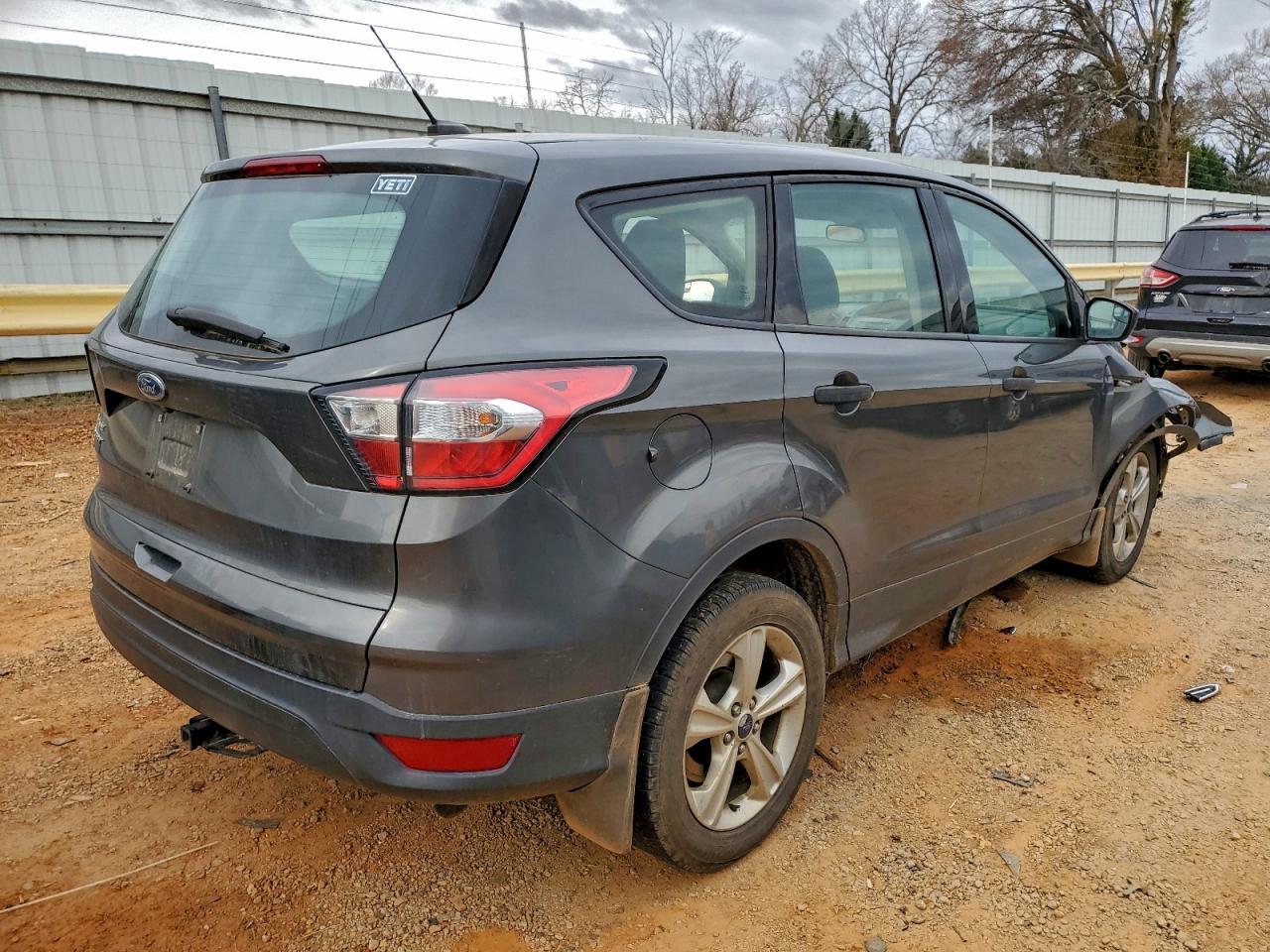 2017 FORD ESCAPE S — снимка 3