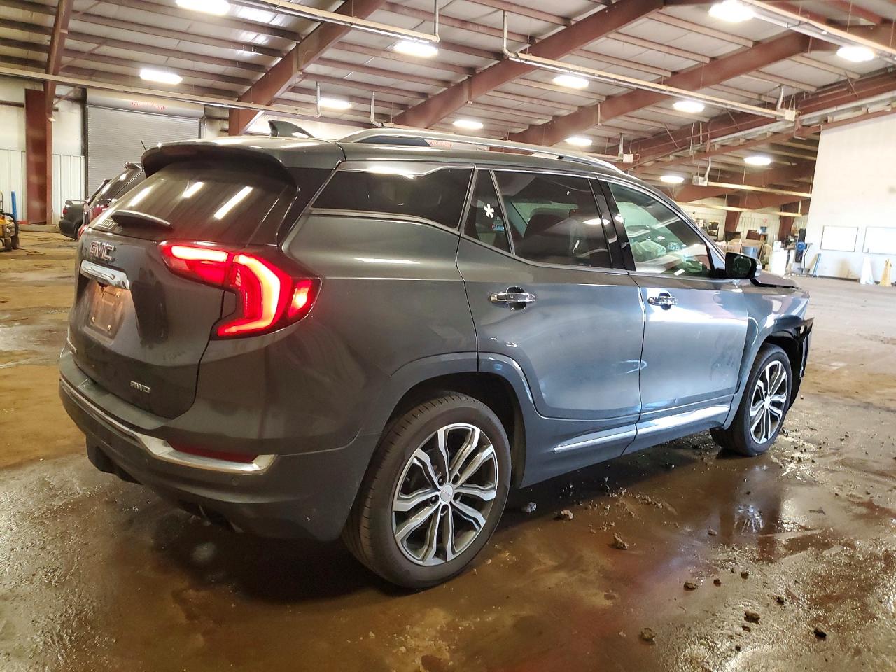 2020 GMC TERRAIN DENALI — снимка 3