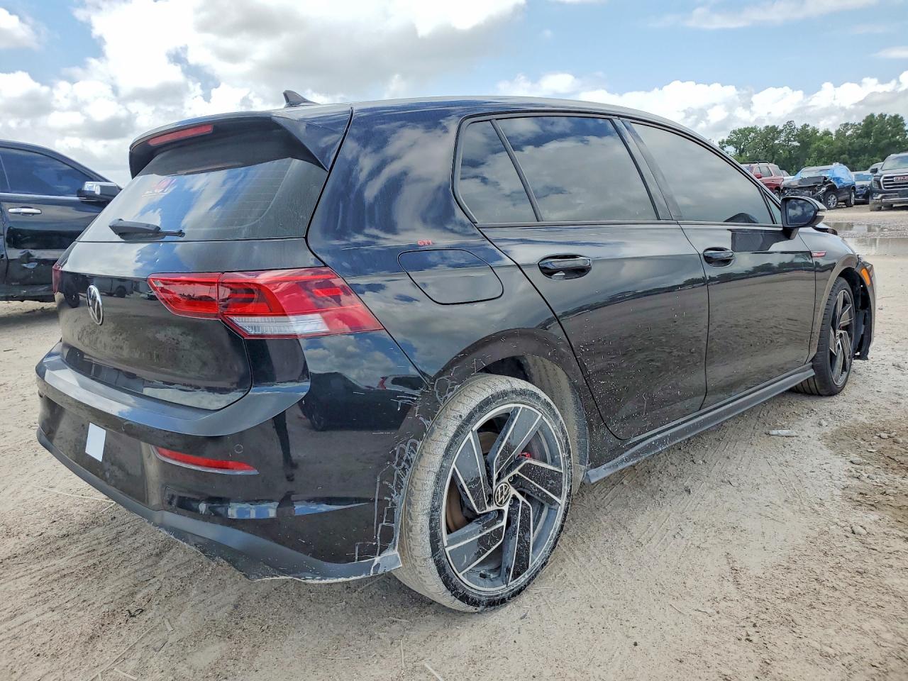 2023 VOLKSWAGEN GTI S — снимка 3