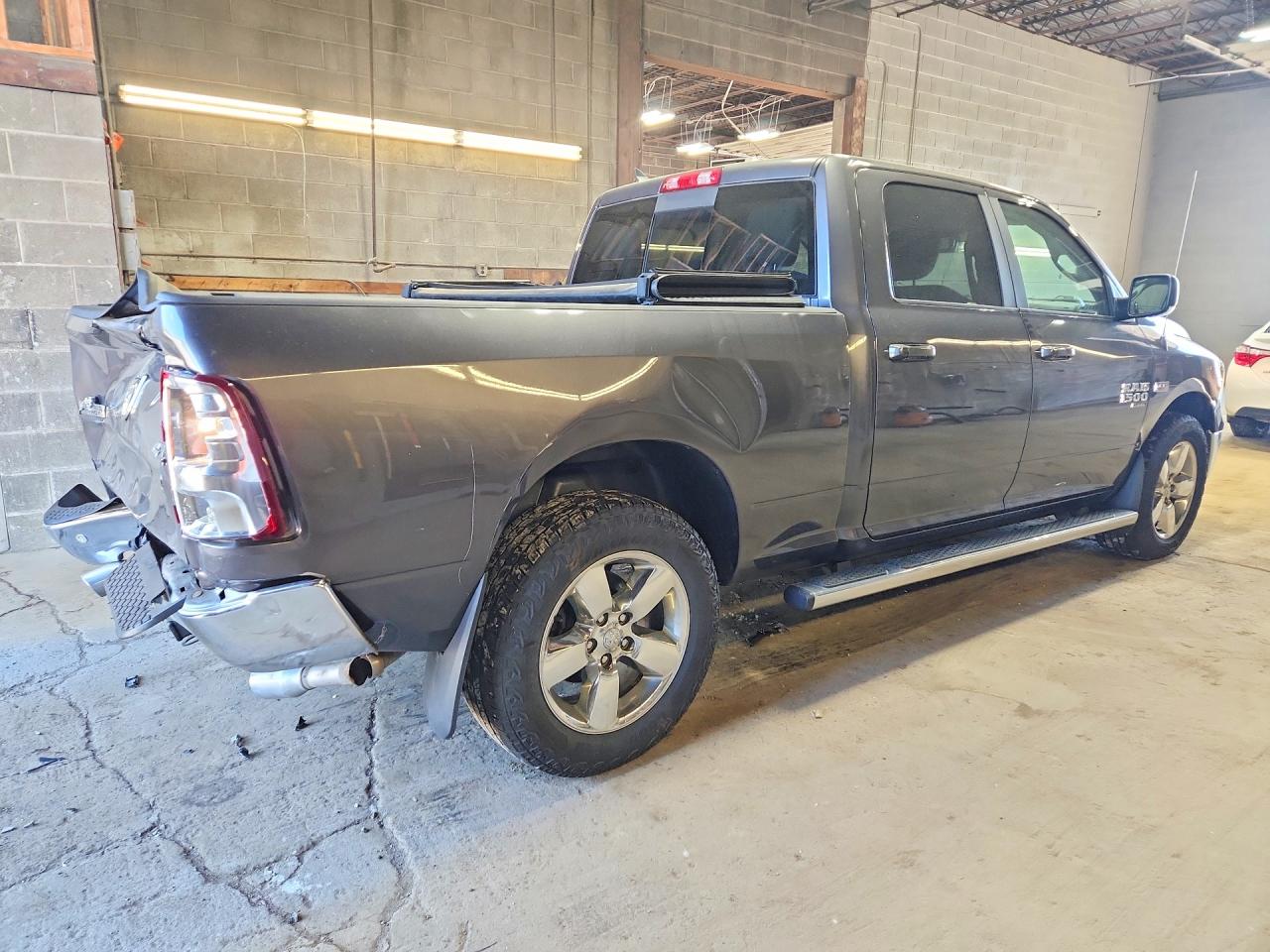 2019 RAM 1500 CLASSIC SLT — снимка 3
