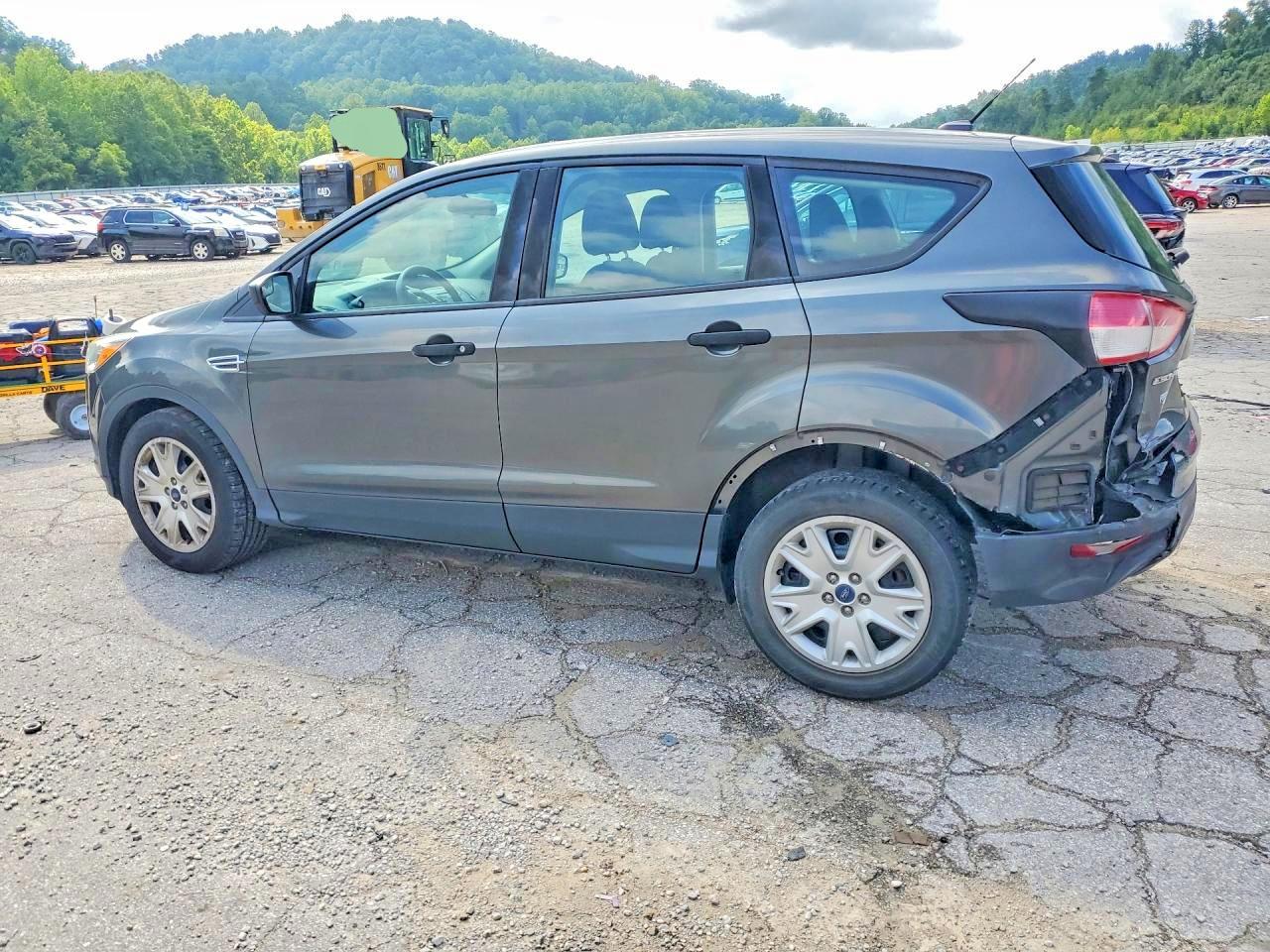 2015 FORD ESCAPE S — снимка 2