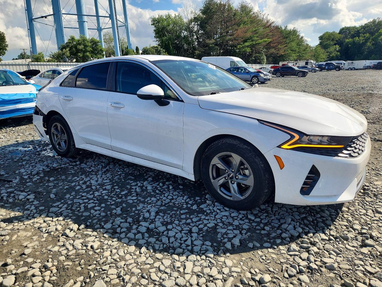 2023 KIA K5 LXS — снимка 4